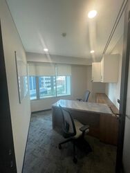 The Octagon (D1), Office #608143601